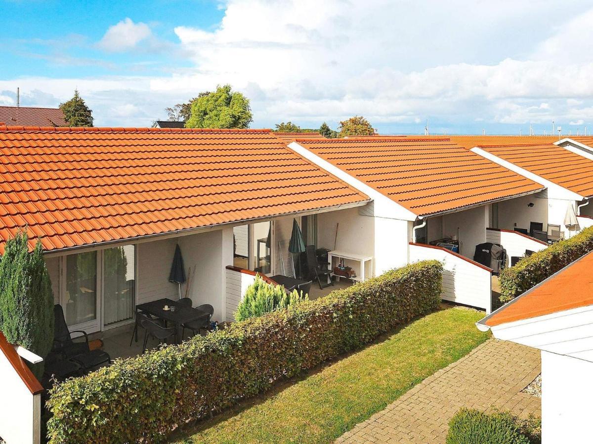 4 Person Holiday Home In R Sk Bing Ærøskøbing エクステリア 写真